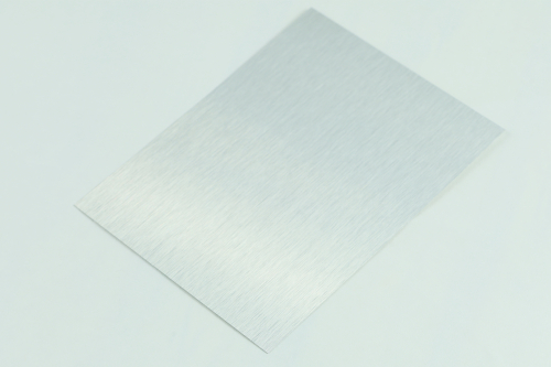 Алюминий царапанный односторонний 600х300 мм 0,45 мм, серебро